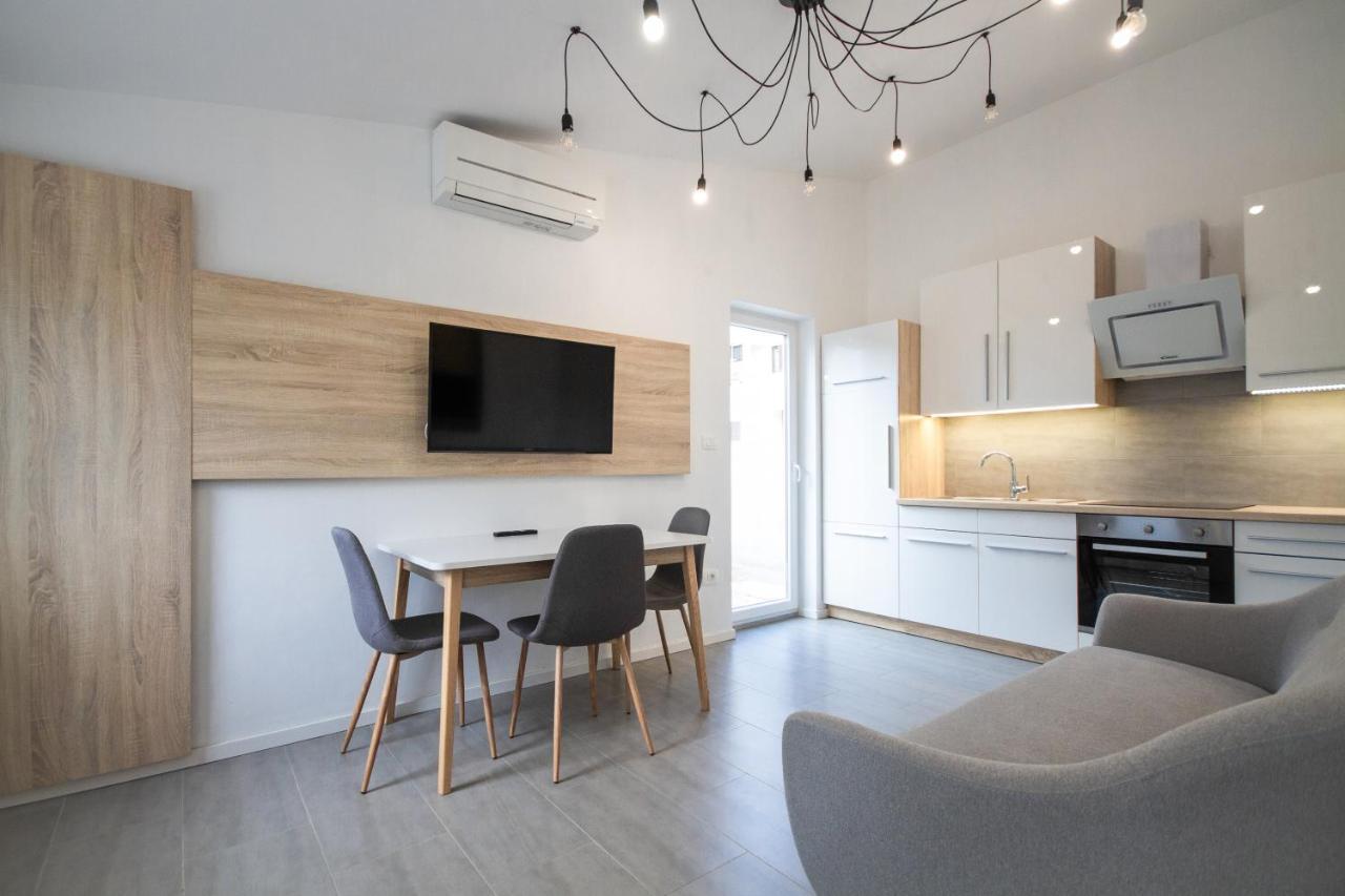 Apartment Denis Rovinj Buitenkant foto